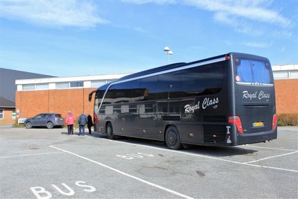 Bus for Ribeturen